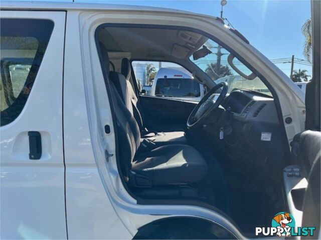 2011 TOYOTA HIACE  KDH206RMY11 5D VAN