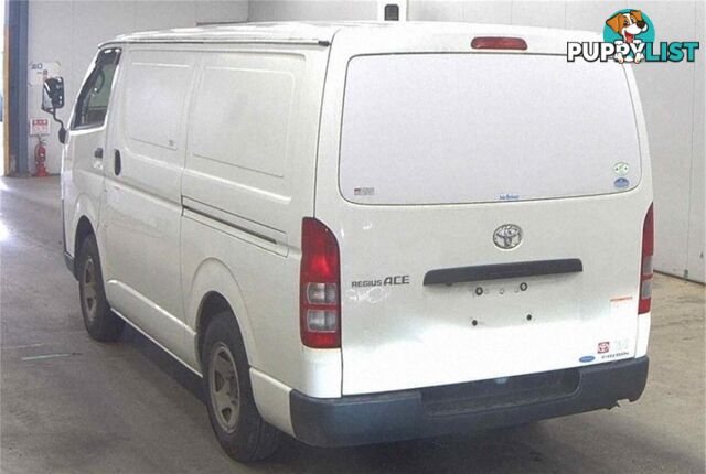 2018 TOYOTA HIACE  GDH206 4D VAN