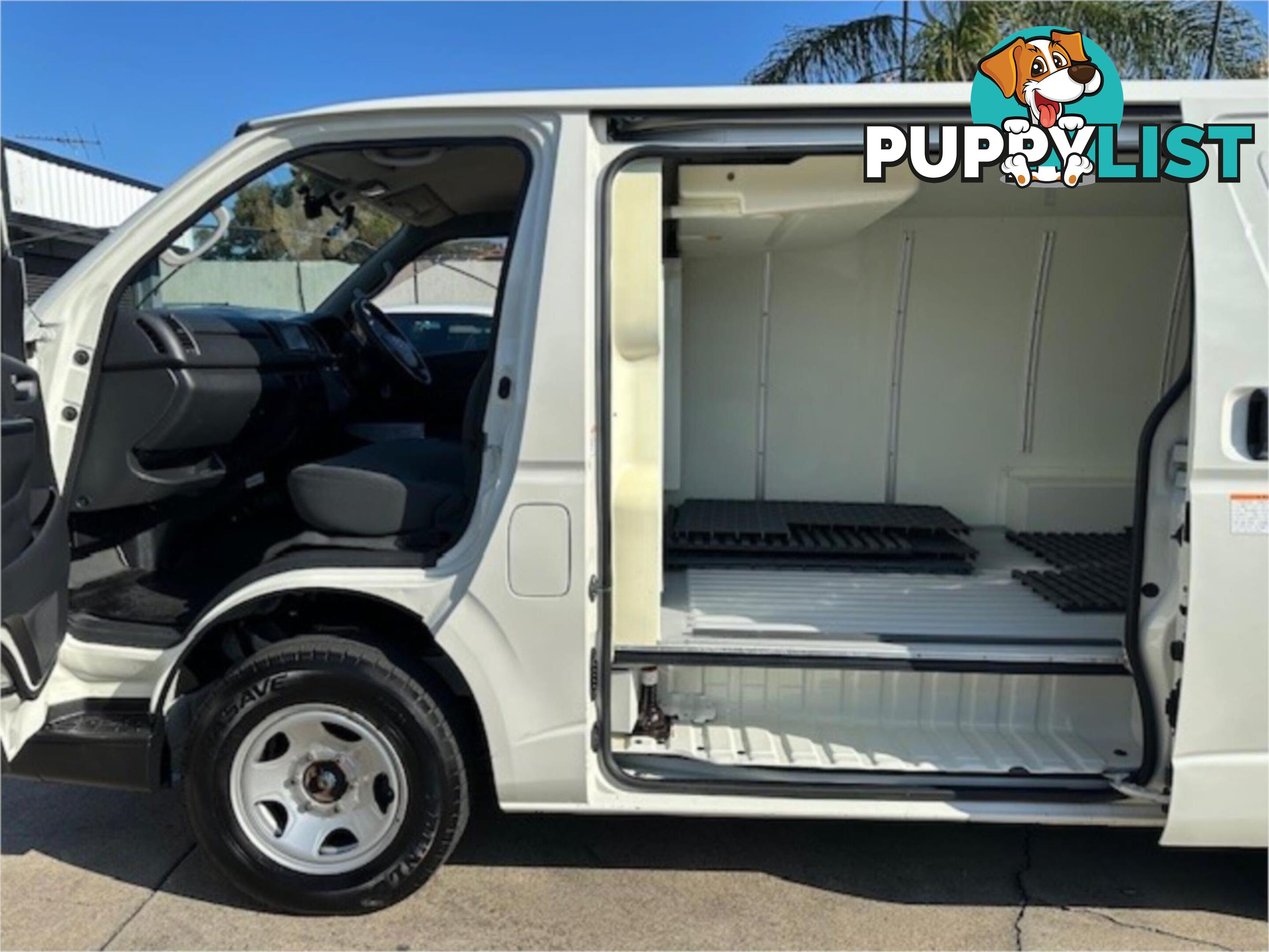 2018 TOYOTA HIACE  GDH206 4D VAN