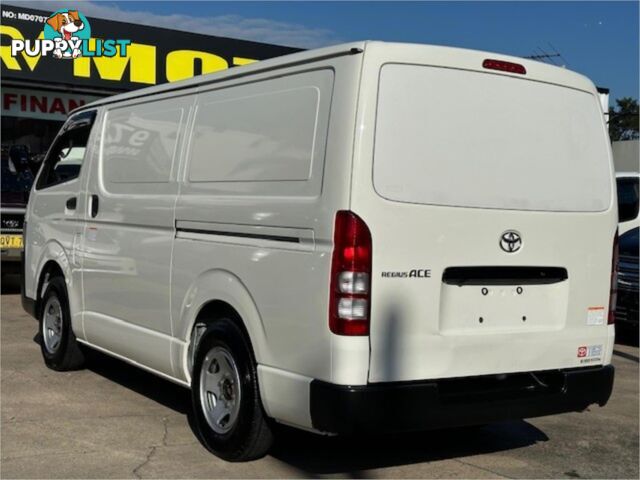 2018 TOYOTA HIACE  GDH206 4D VAN