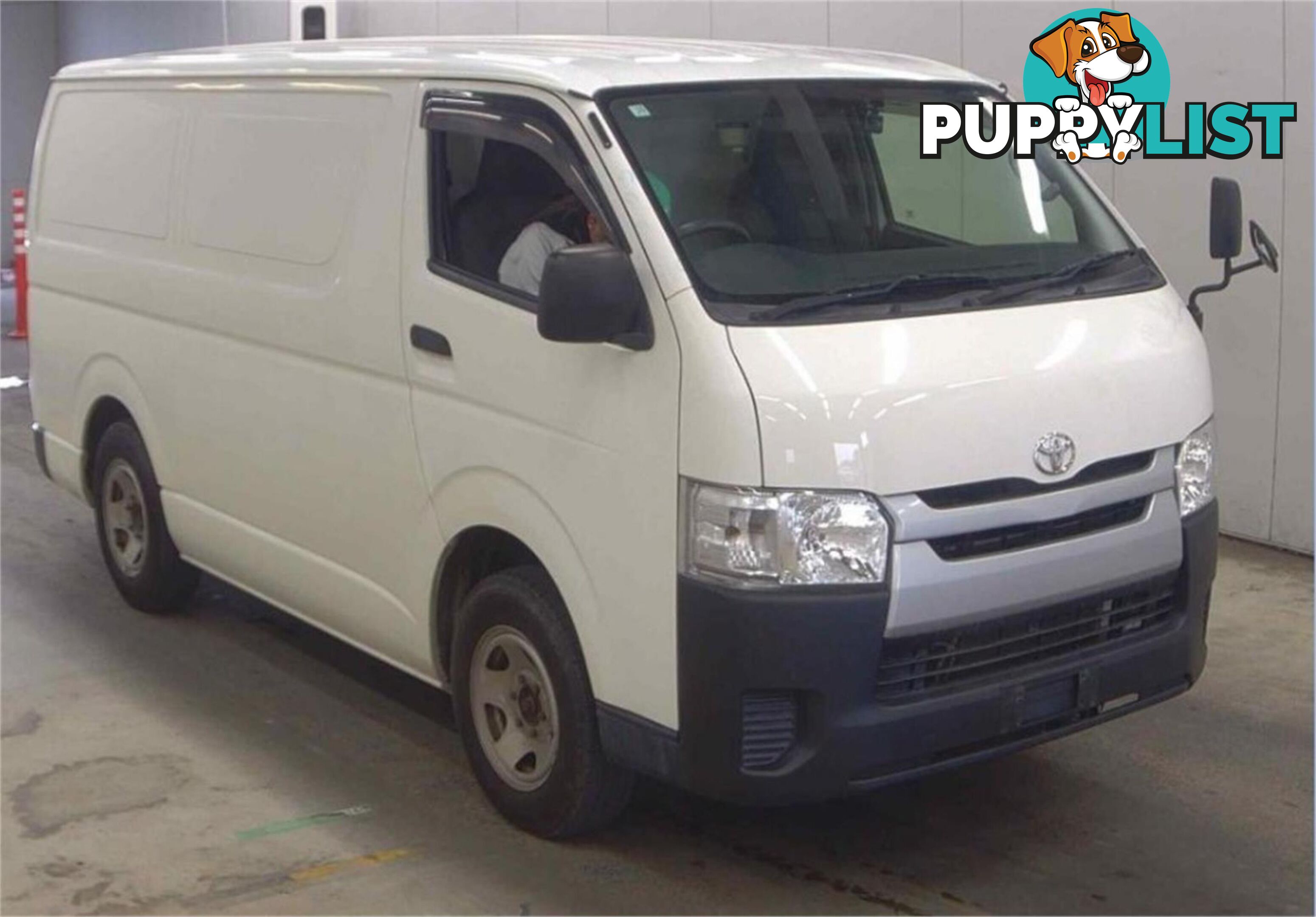 2018 TOYOTA HIACE  GDH206 4D VAN