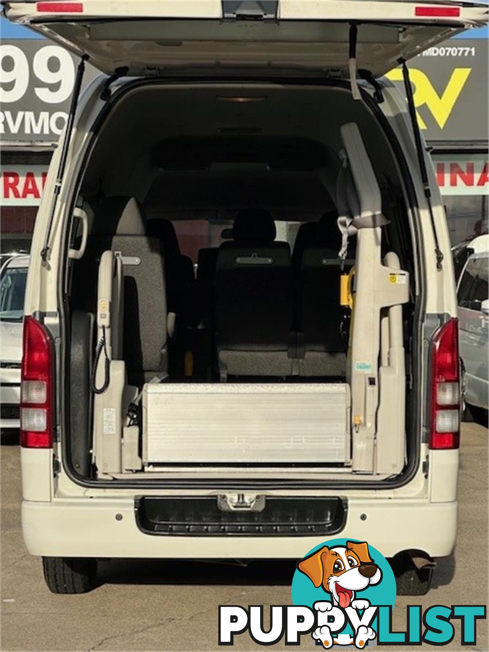 2012 TOYOTA HIACE WELCAB TRH200 5D VAN