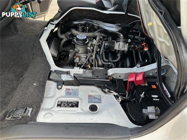 2012 TOYOTA HIACE WELCAB TRH200 5D VAN