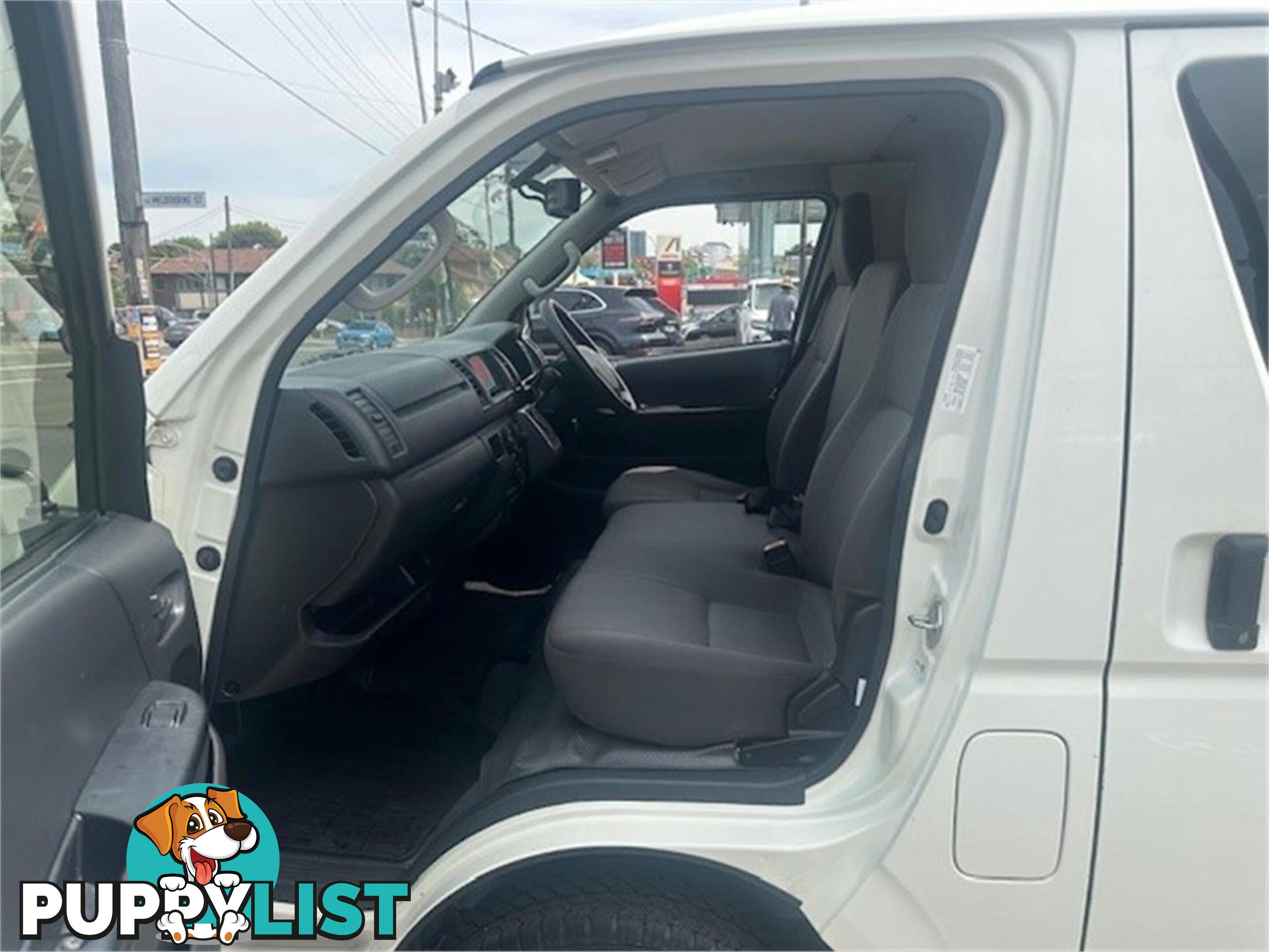 2017 TOYOTA HIACE  KDH201RMY17 4D VAN