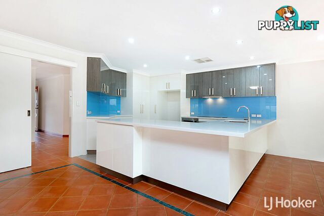 37 Merrifield Circle LEEMING WA 6149