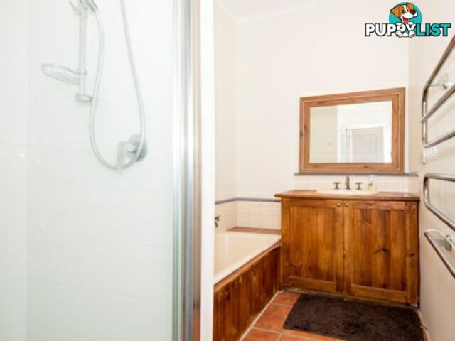 2 Etwell Street EAST VICTORIA PARK WA 6101