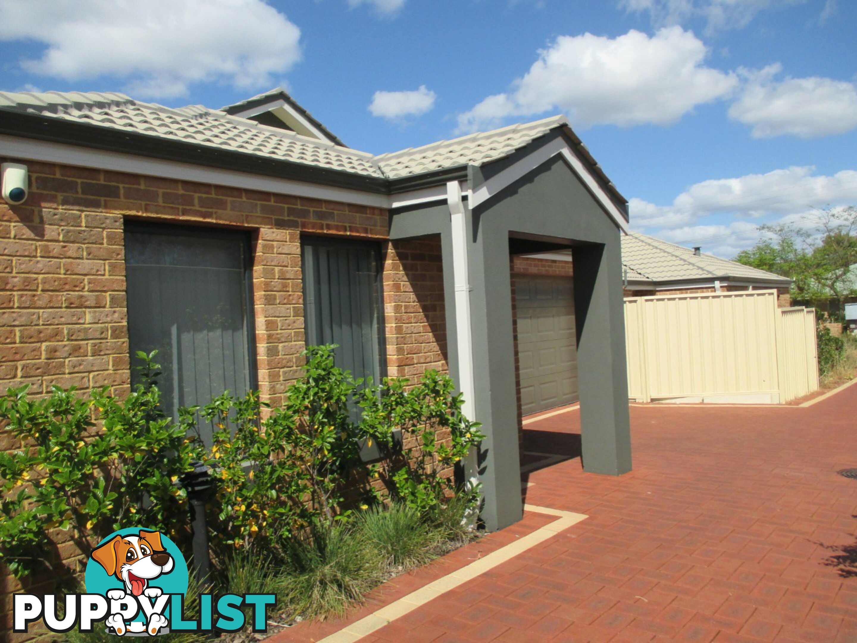 33B Banyard Ave KELMSCOTT WA 6111