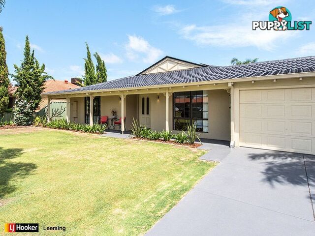 8 Charrington Court LEEMING WA 6149