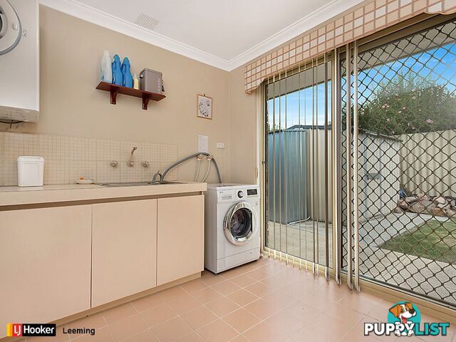 74 Casserly Drive LEEMING WA 6149