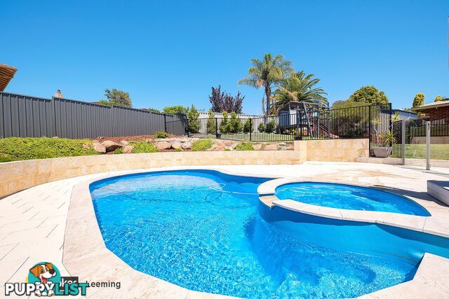 11 Apex Close LEEMING WA 6149