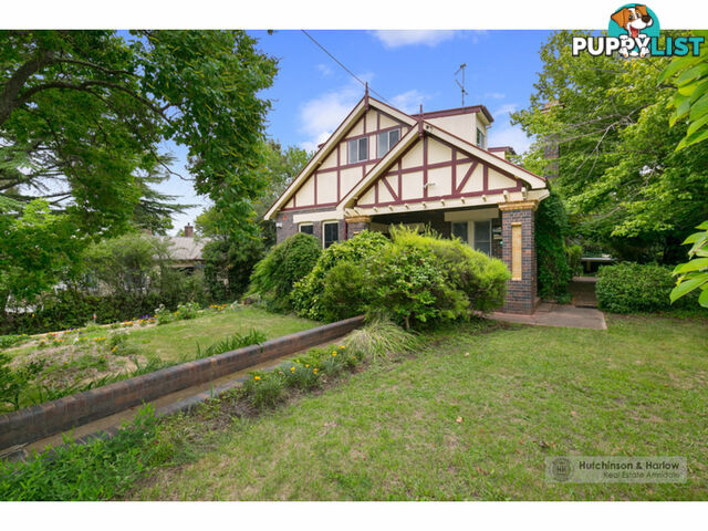 147 Barney Street Armidale NSW 2350