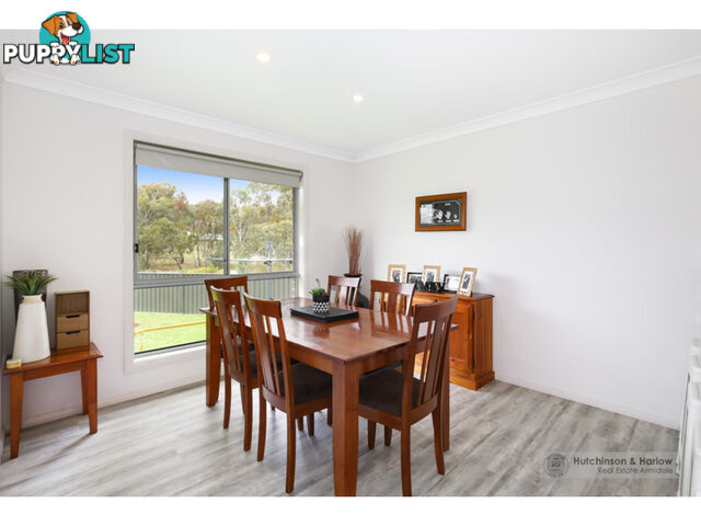 21 Schaefer Drive Armidale NSW 2350