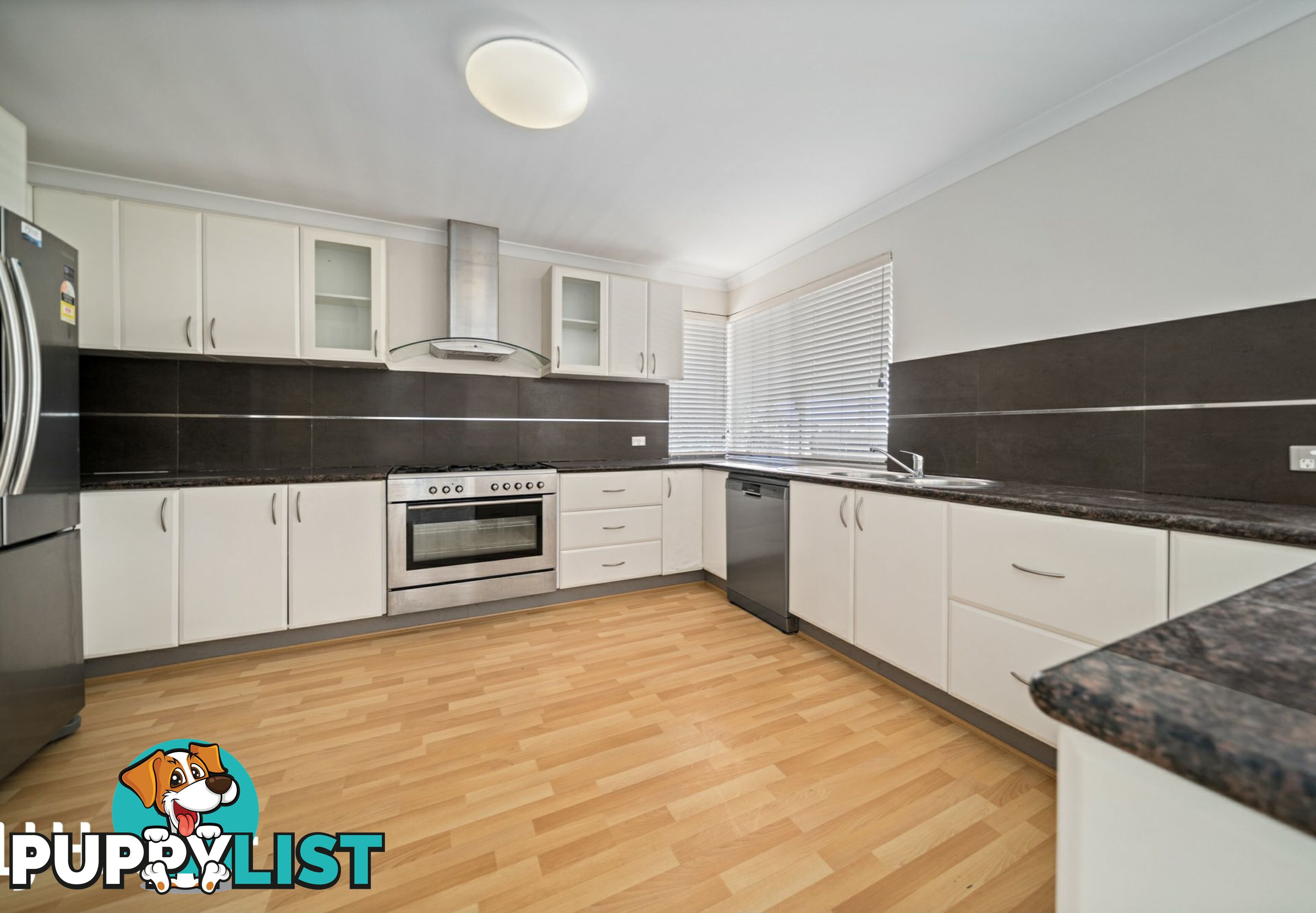 23 Meadowbrook Promenade CURRAMBINE WA 6028