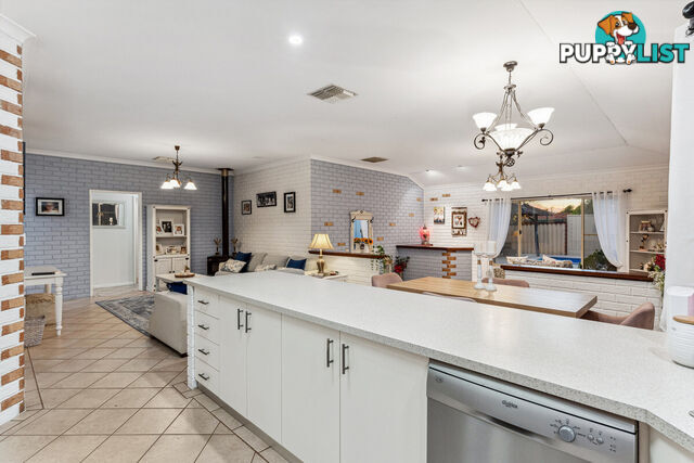 9 Tahlee Retreat CARRAMAR WA 6031