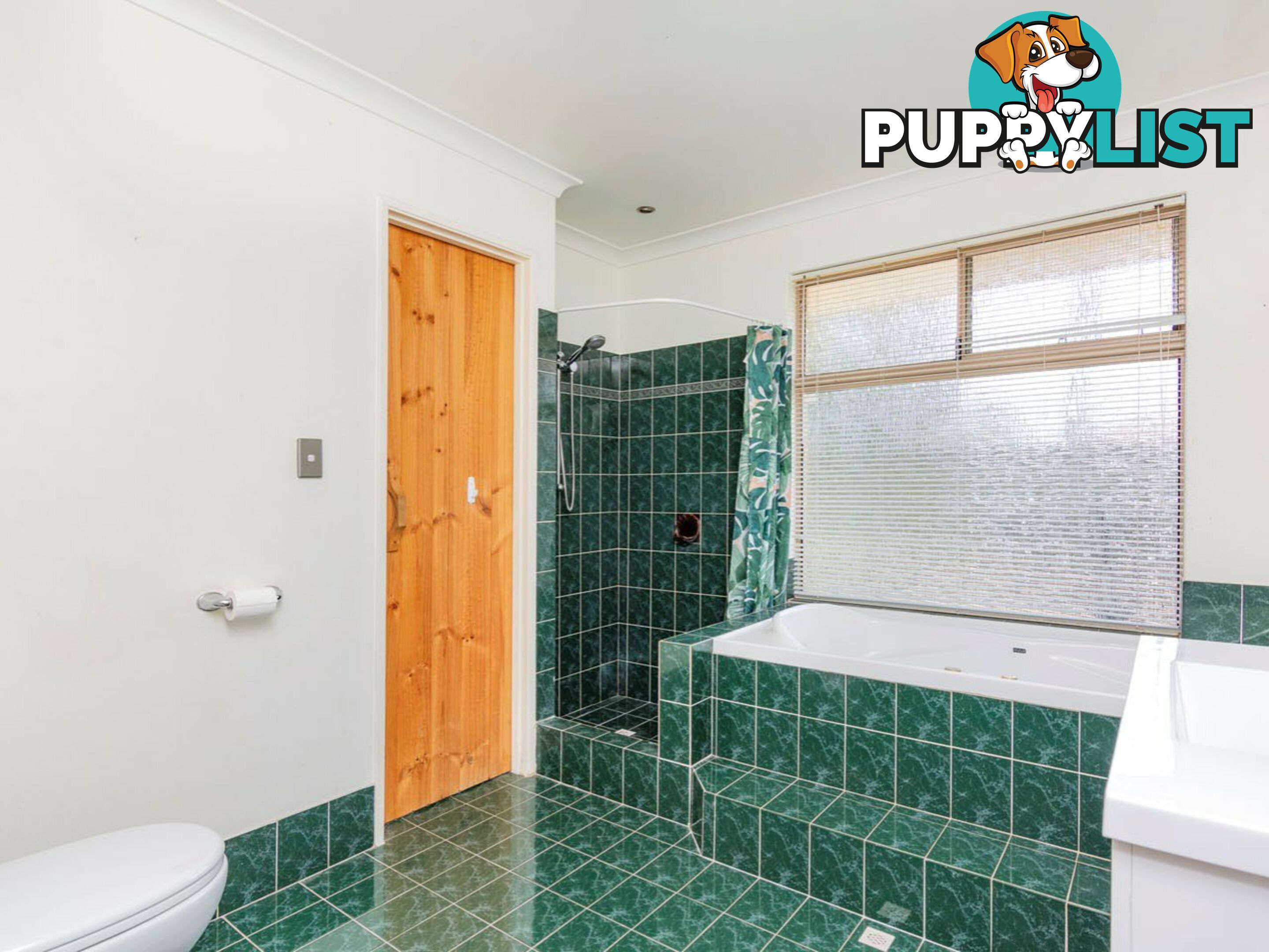 6 Ollera Meander CARRAMAR WA 6031