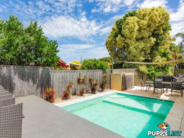 6 Ollera Meander CARRAMAR WA 6031