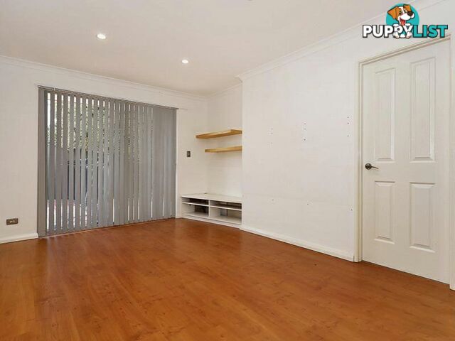 6 Ollera Meander CARRAMAR WA 6031