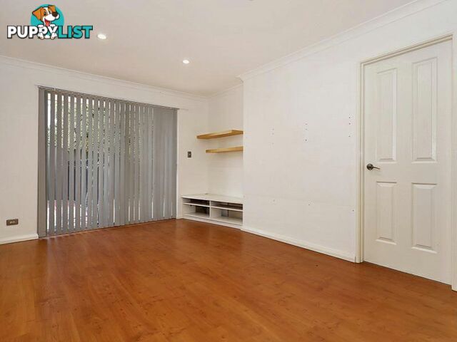 6 Ollera Meander CARRAMAR WA 6031