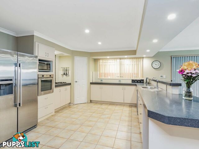 6 Ollera Meander CARRAMAR WA 6031