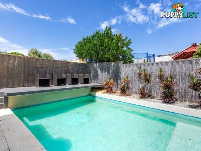 6 Ollera Meander CARRAMAR WA 6031