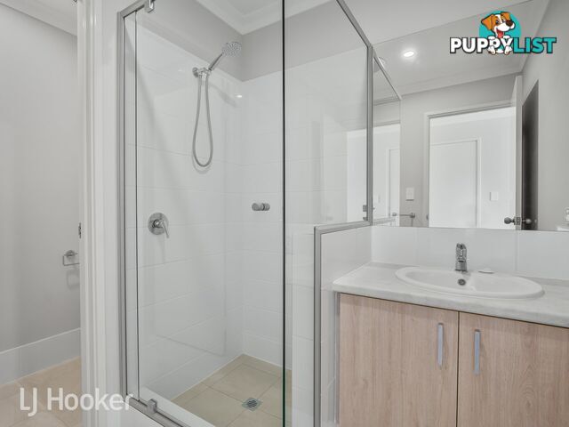 12 Hitter Street YANCHEP WA 6035