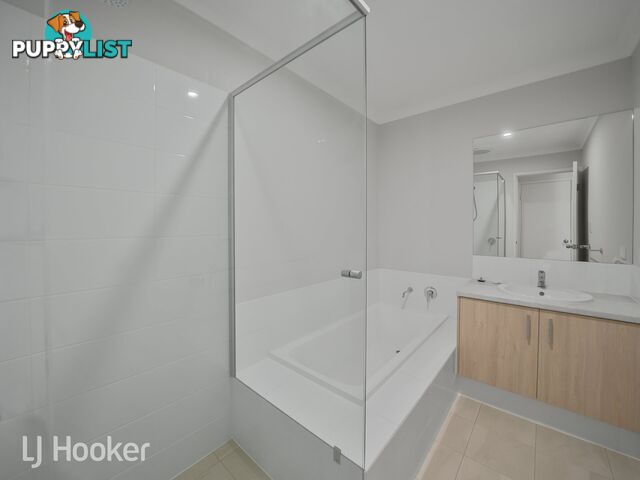 12 Hitter Street YANCHEP WA 6035