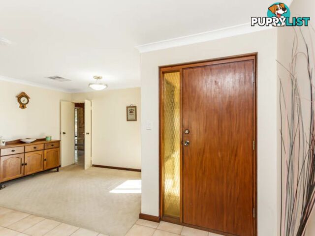 10 Wanill Place WANNEROO WA 6065