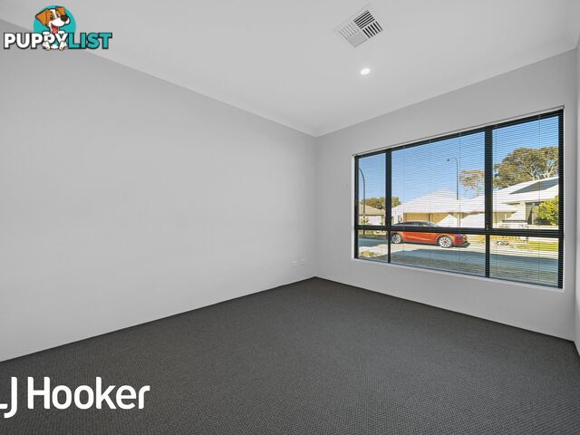 13 Barwon Place YANCHEP WA 6035