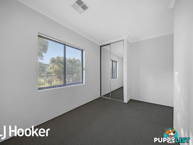 13 Barwon Place YANCHEP WA 6035