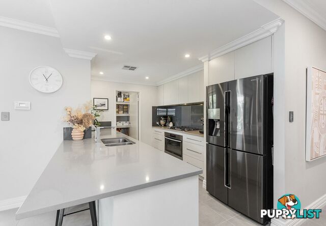 10 Munert Street YANCHEP WA 6035