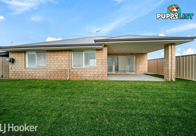 16 Fortescue Boulevard TWO ROCKS WA 6037