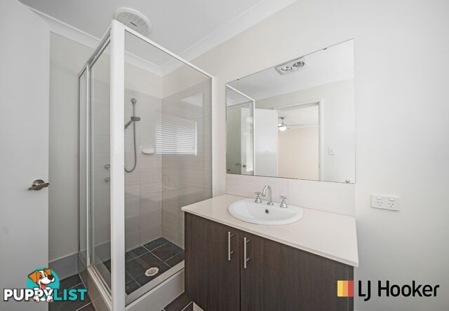 4 Harden Park Trail CARRAMAR WA 6031