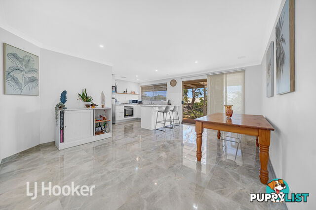 8 Rooke Way CLARKSON WA 6030