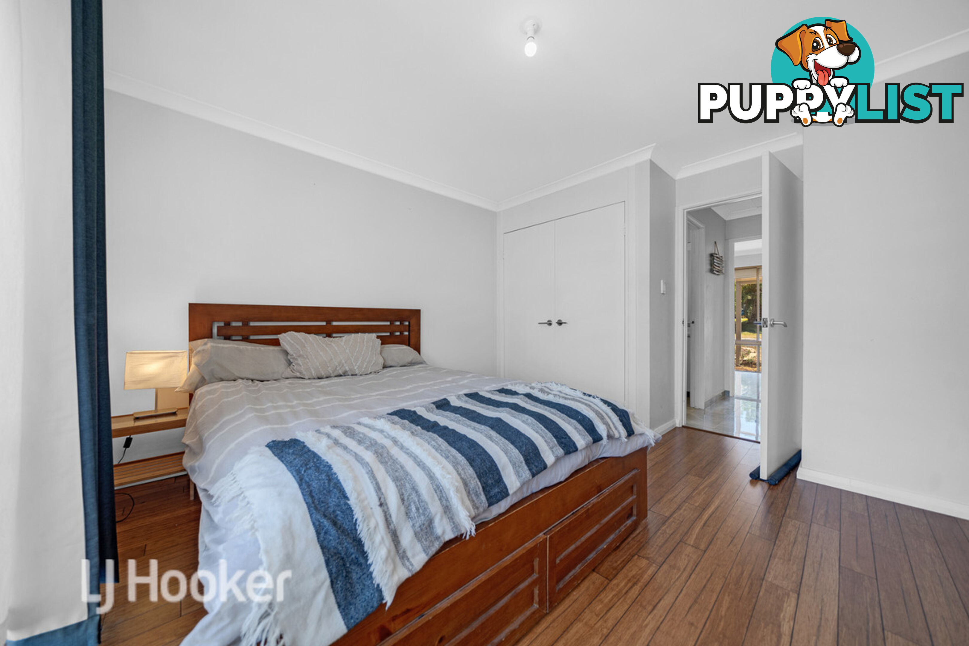 8 Rooke Way CLARKSON WA 6030