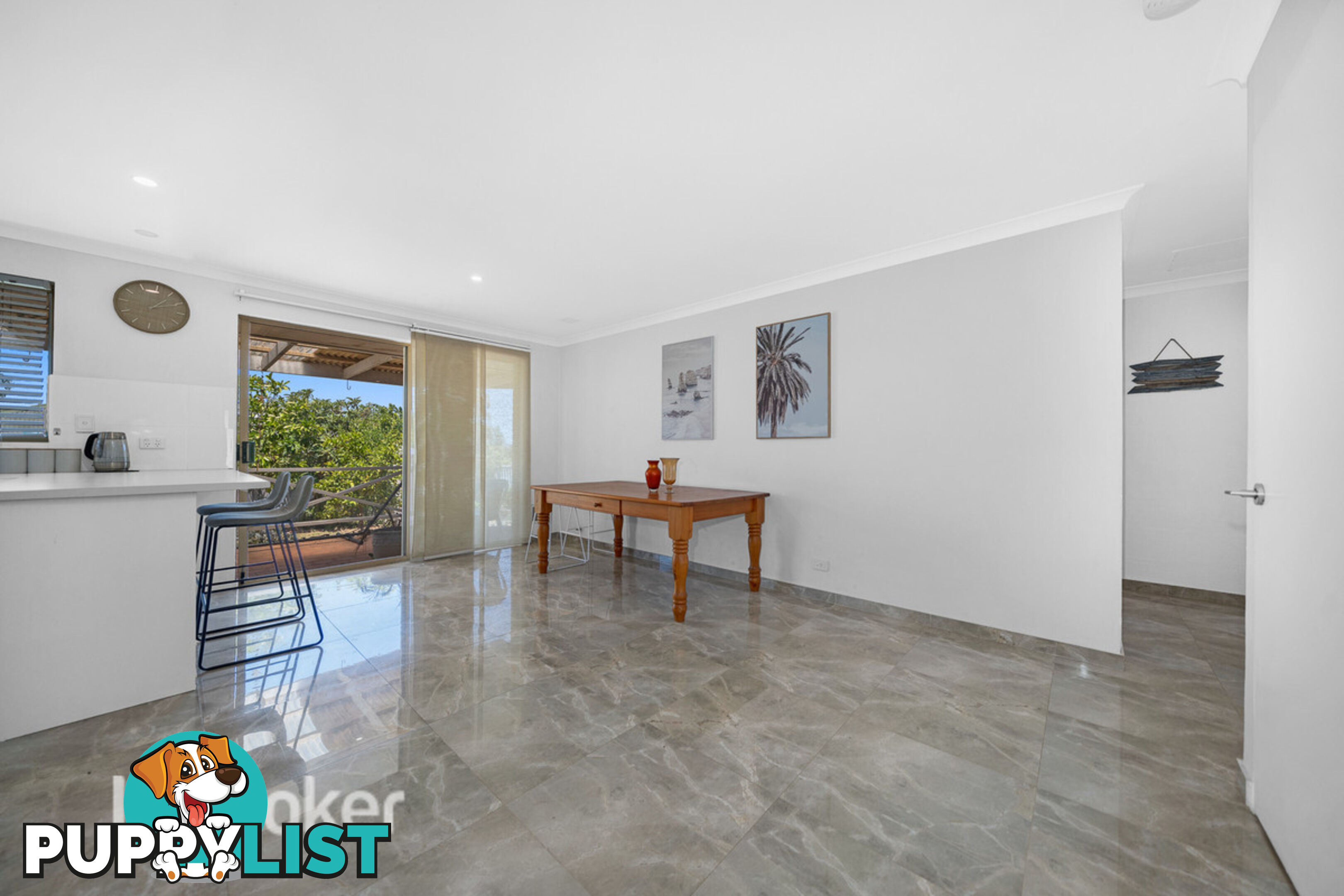 8 Rooke Way CLARKSON WA 6030