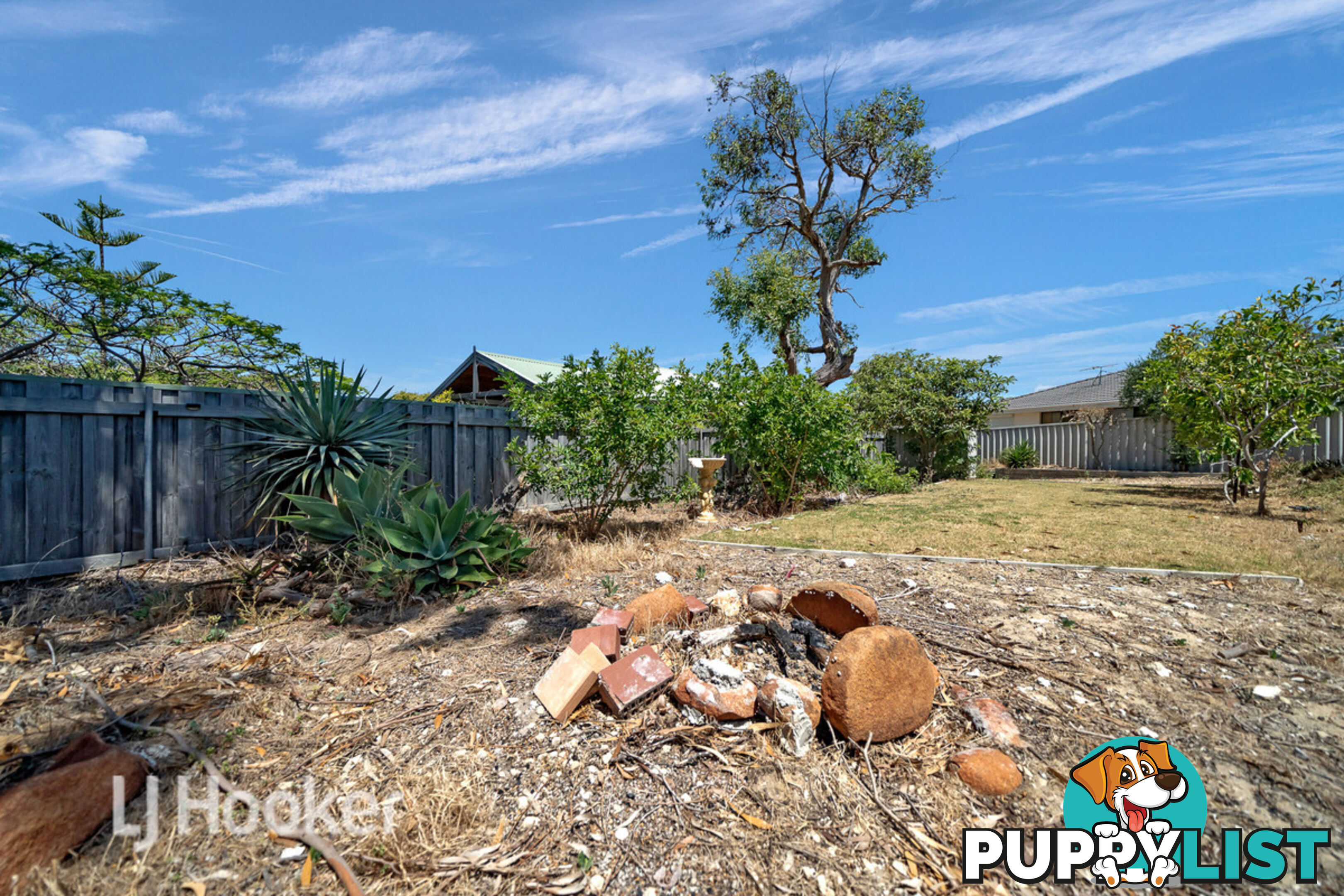 8 Rooke Way CLARKSON WA 6030