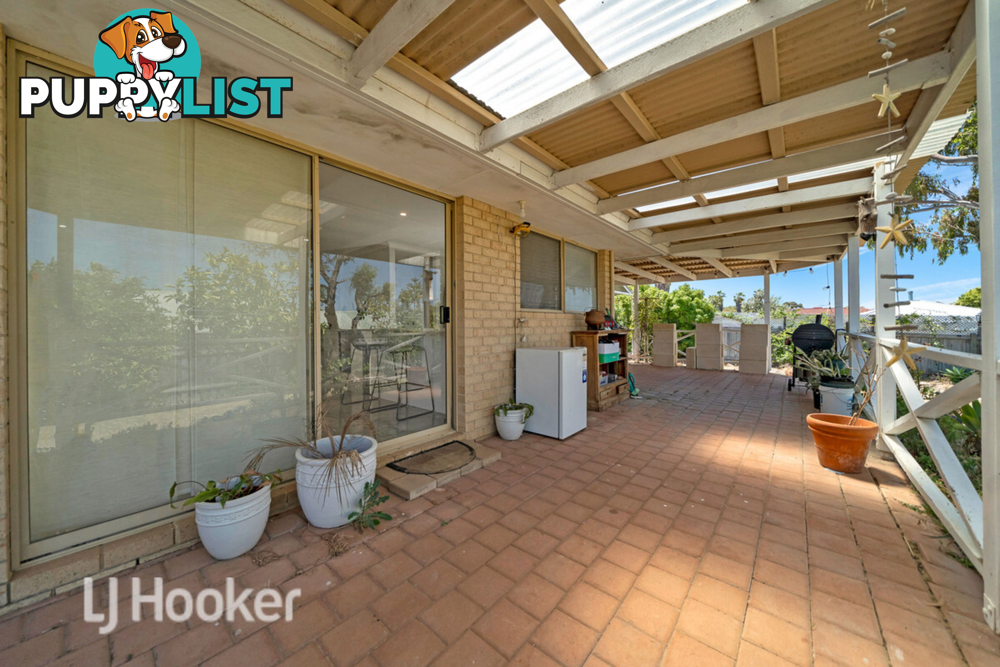 8 Rooke Way CLARKSON WA 6030