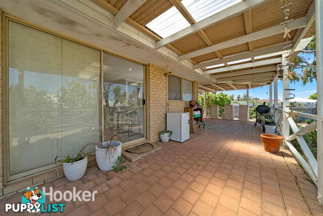 8 Rooke Way CLARKSON WA 6030