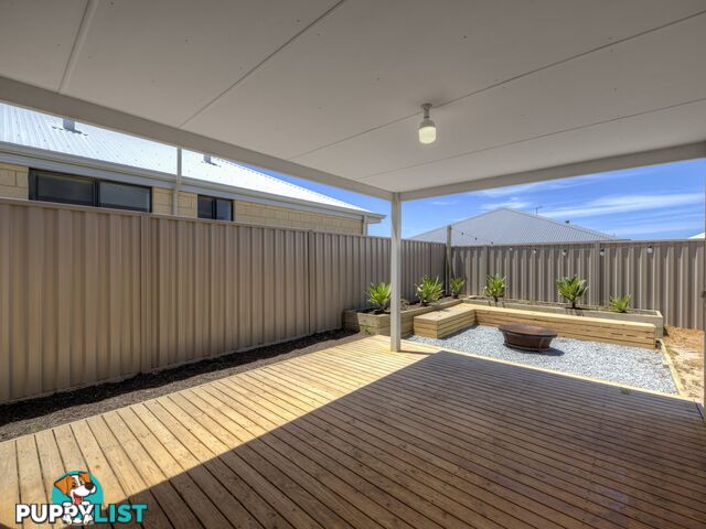 25 Broadgate Boulevard YANCHEP WA 6035