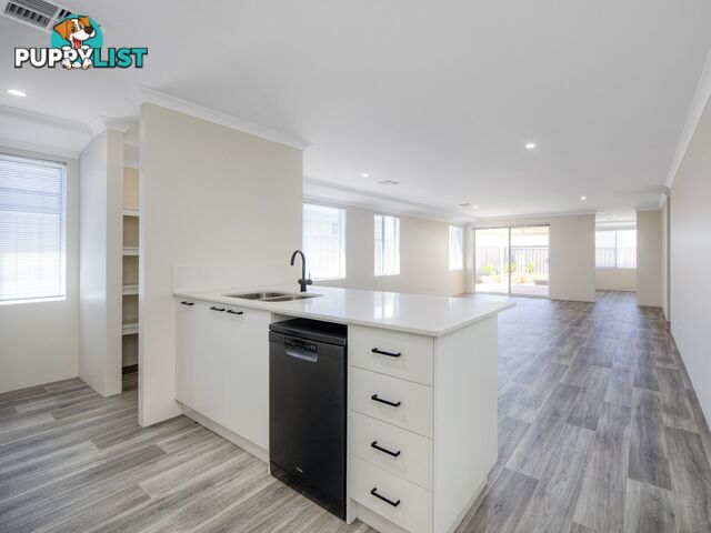 25 Broadgate Boulevard YANCHEP WA 6035