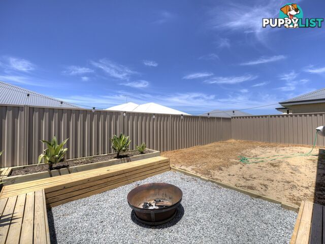 25 Broadgate Boulevard YANCHEP WA 6035