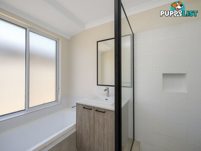 25 Broadgate Boulevard YANCHEP WA 6035