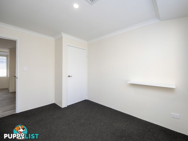 25 Broadgate Boulevard YANCHEP WA 6035