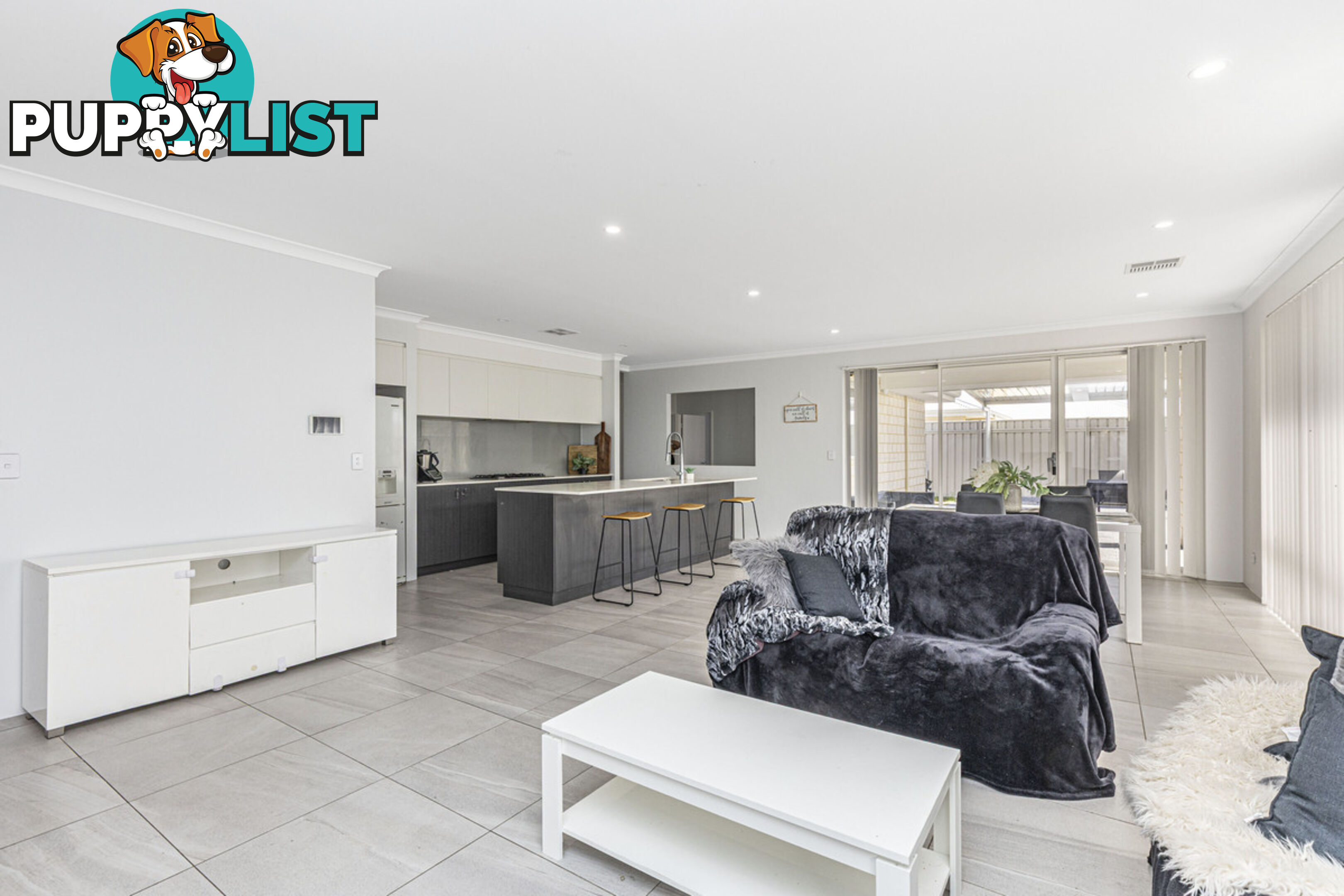 9 Parkside Street YANCHEP WA 6035