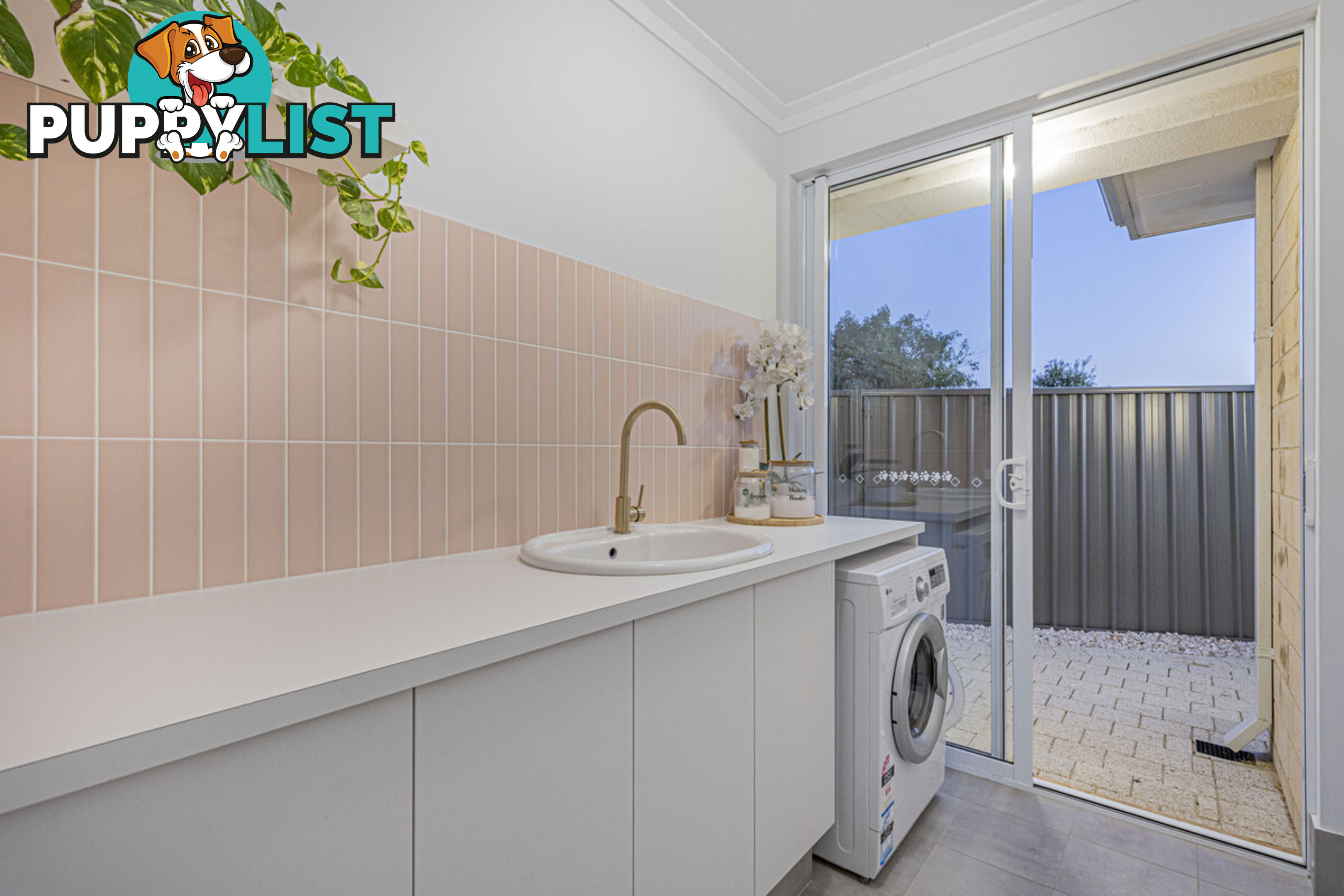 8A Volute Place MULLALOO WA 6027