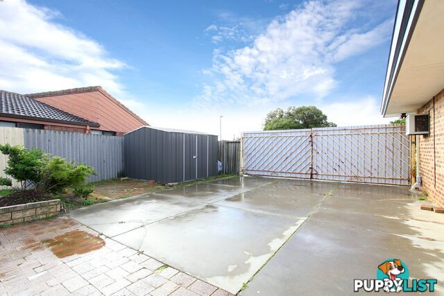 18 Calbourne Way KINGSLEY WA 6026