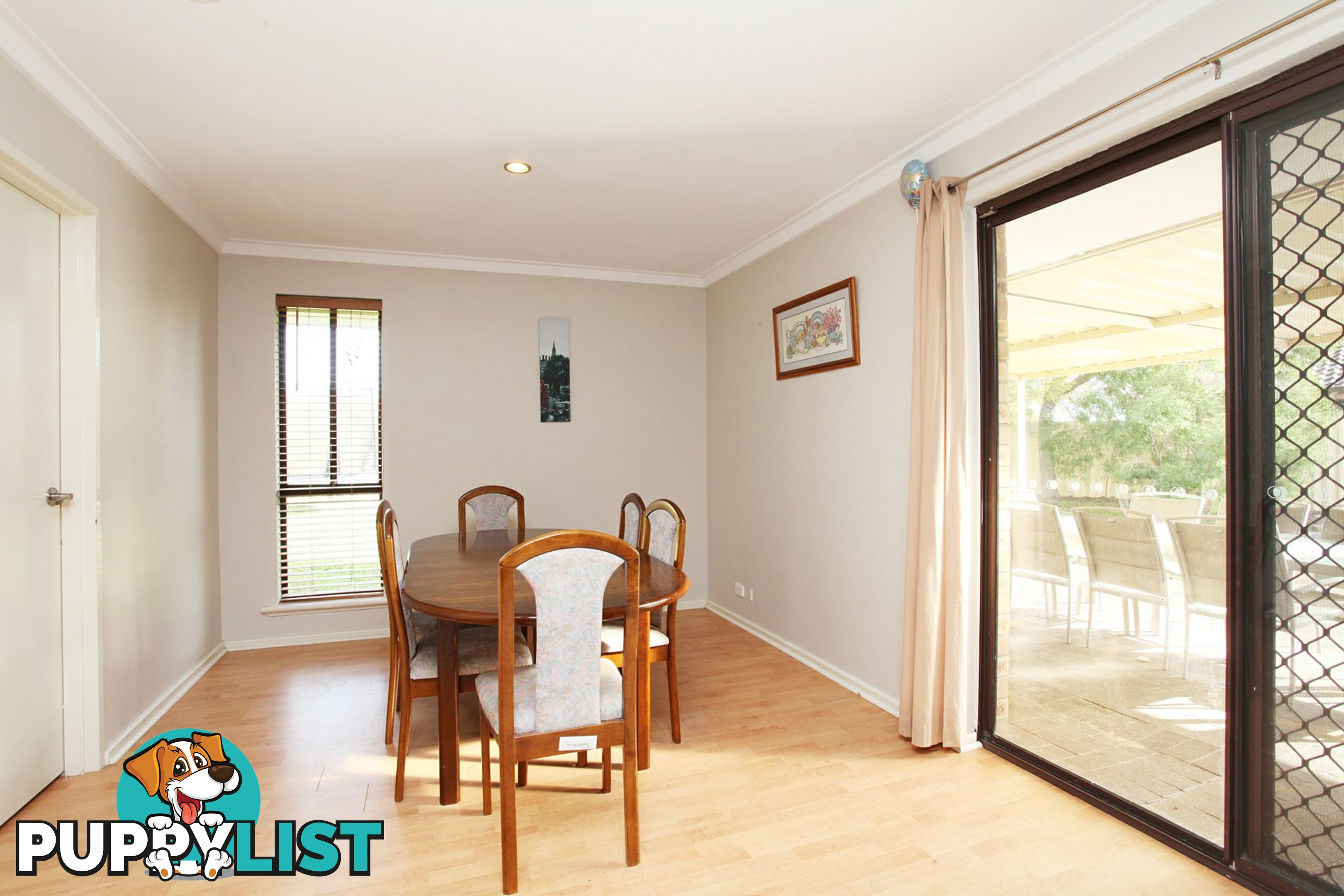 18 Calbourne Way KINGSLEY WA 6026