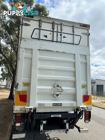 2005 Hino FD1J Ranger Curtainsider Truck
