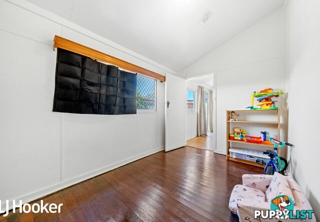 8 Plummer Street EAST VICTORIA PARK WA 6101