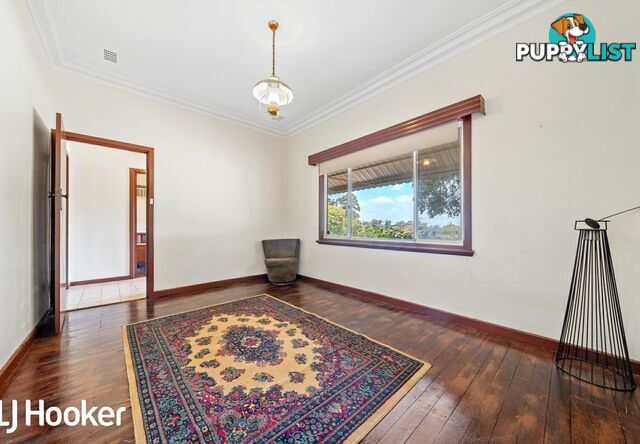 8 Plummer Street EAST VICTORIA PARK WA 6101